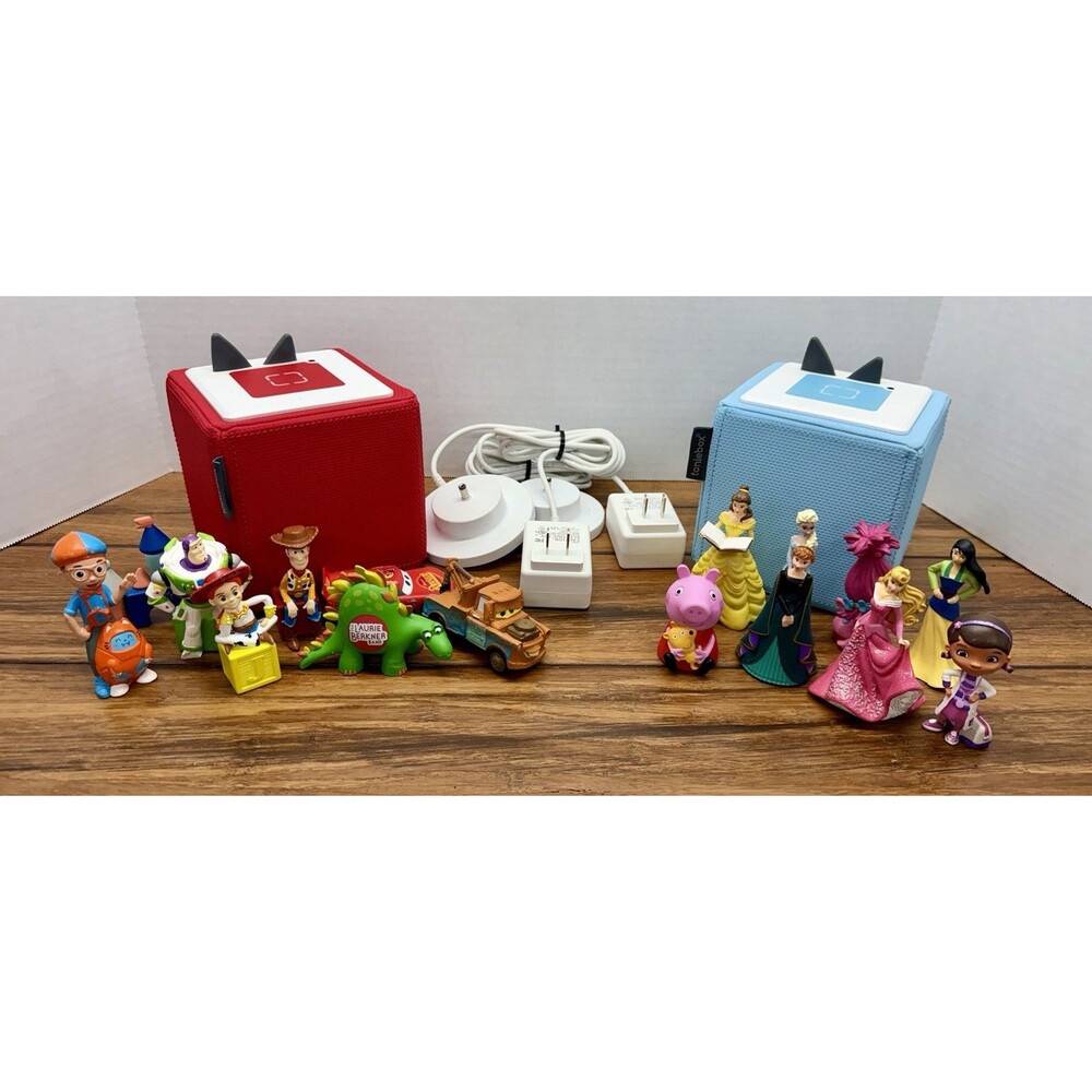 Tonies Box Bundle with Character Lot (2) Tonies & Chargers 16 Characters Works